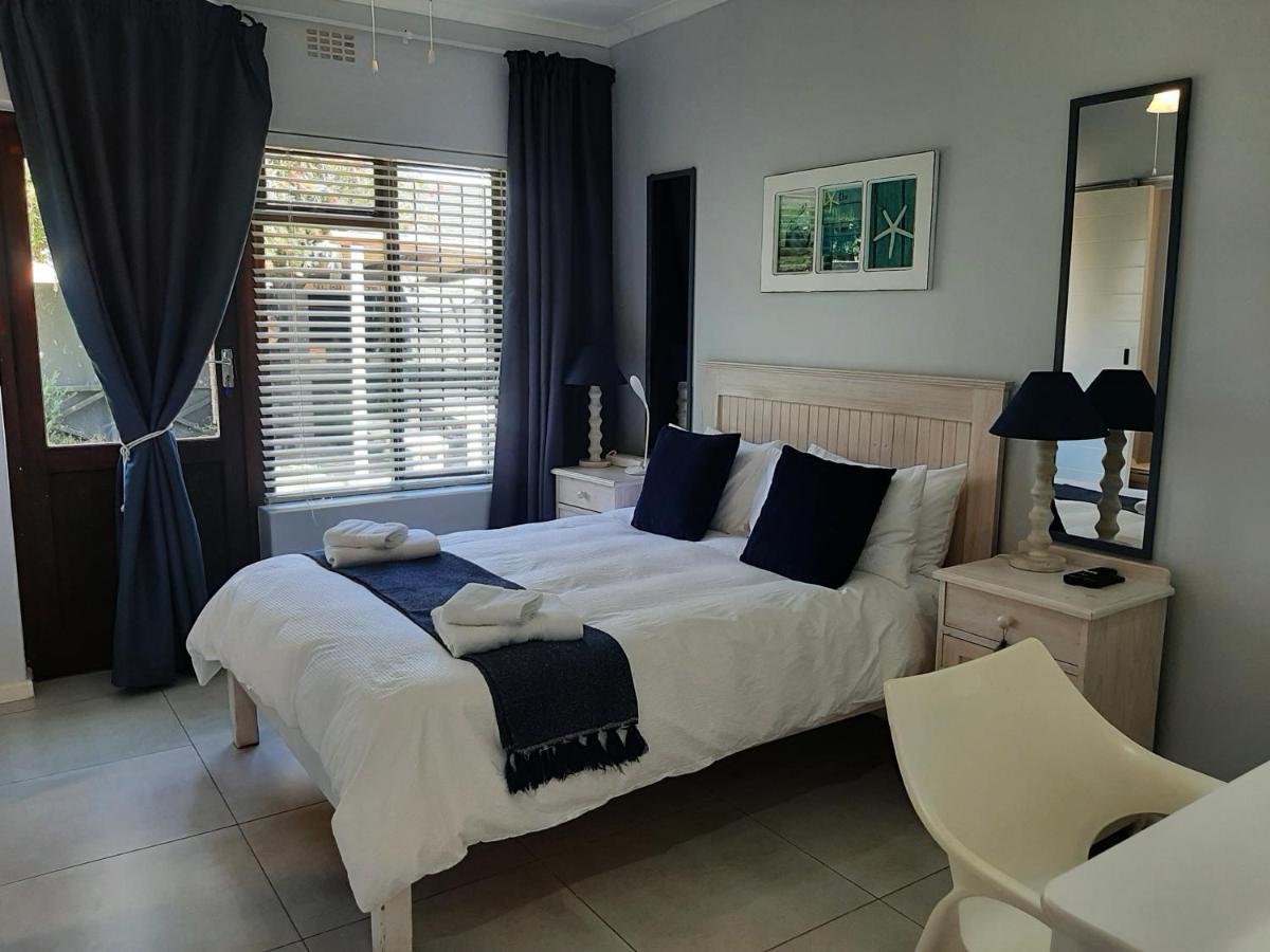 Croeso Guest House Langebaan Exterior foto