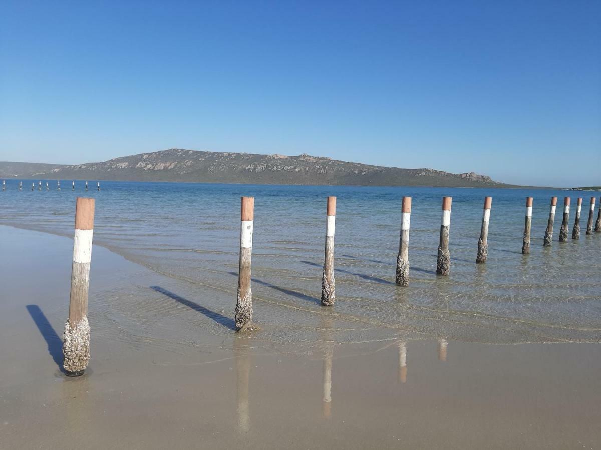Croeso Guest House Langebaan Exterior foto